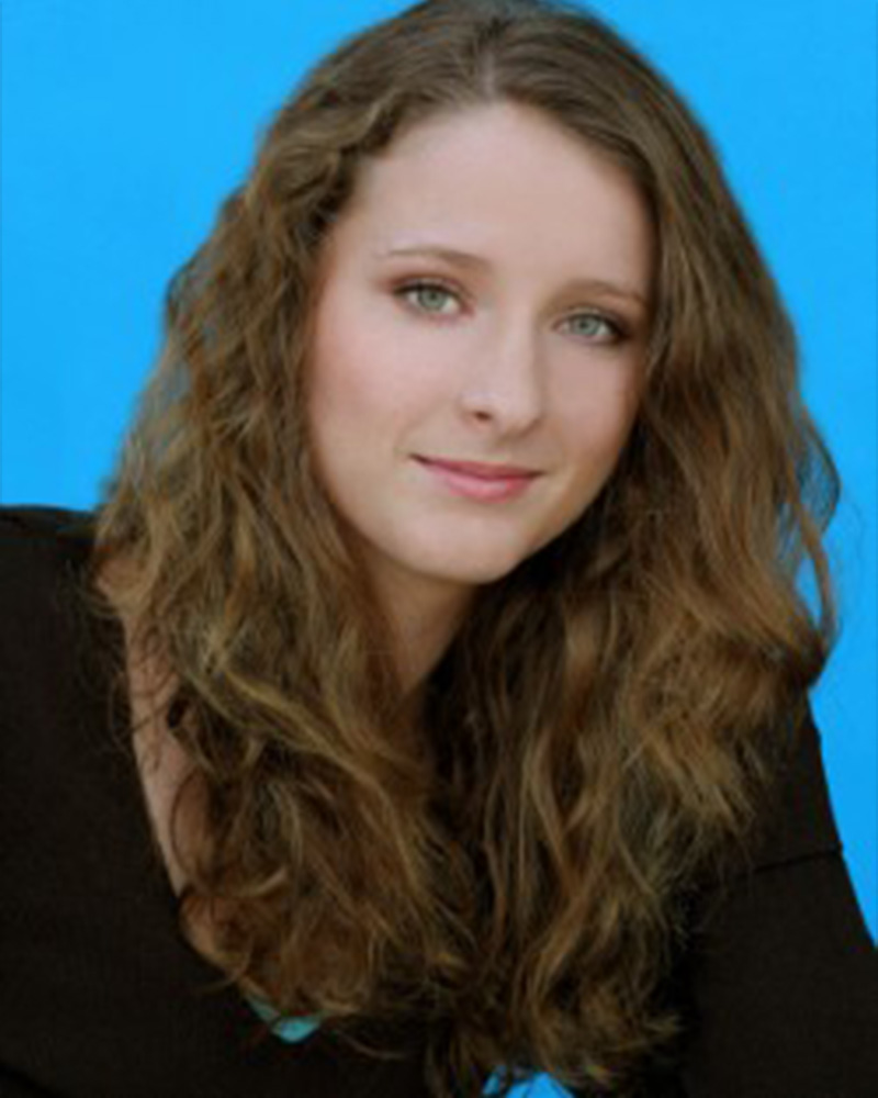 Wynsum Jo Kearns Headshot JoBeth Williams
