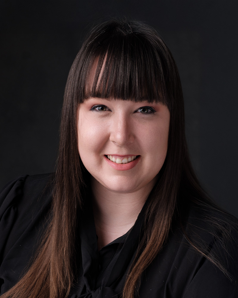 TARA VANONI HEASHOT (COSTUME DESIGNER) JoBeth Williams